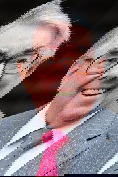 Ronnie Corbett