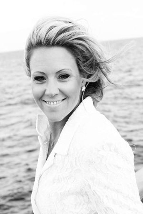 Anna James