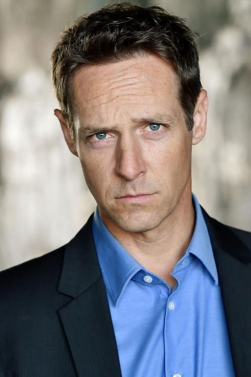 Christopher Bowen