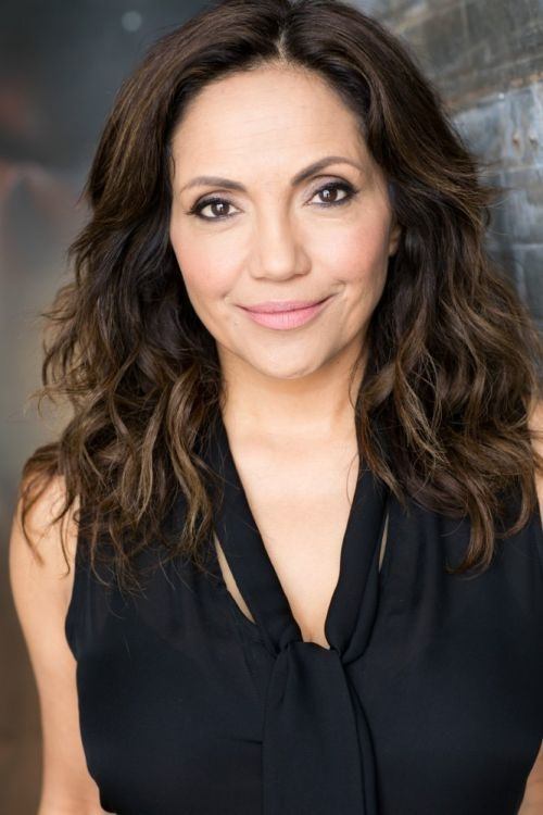 Letícia Robles