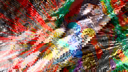 عمویی از جهان دیگر