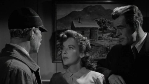 در زمین خطرناک