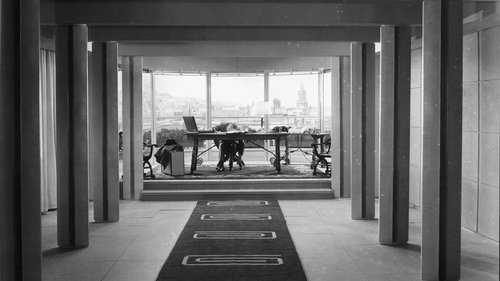 آسانسوری بهسوی قتلگاه