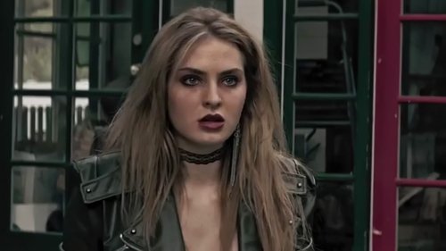 فراتر از قانون