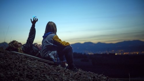 در همین حال روی زمین