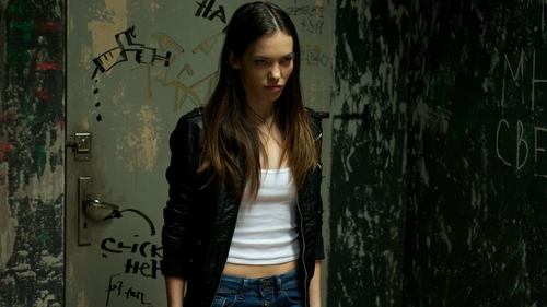 روی قبرت تف می کنم ۲