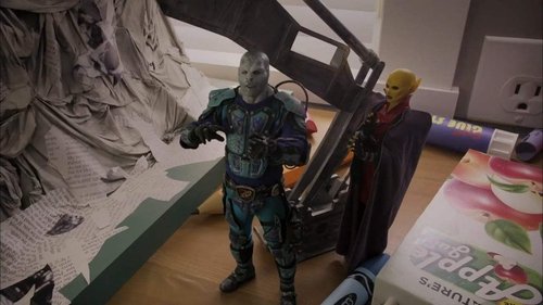 بیگانگان مشق من را خوردند