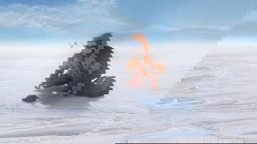 توپ آتشین: بازدیدکنندگان از جهان های تاریک تر