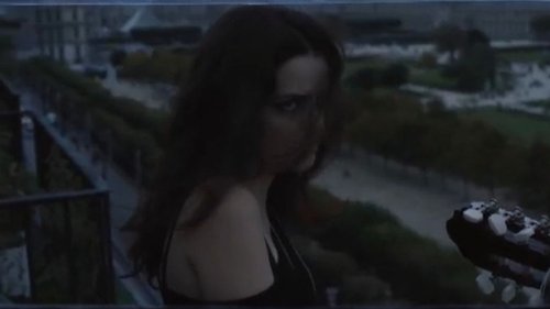 با وجود شب